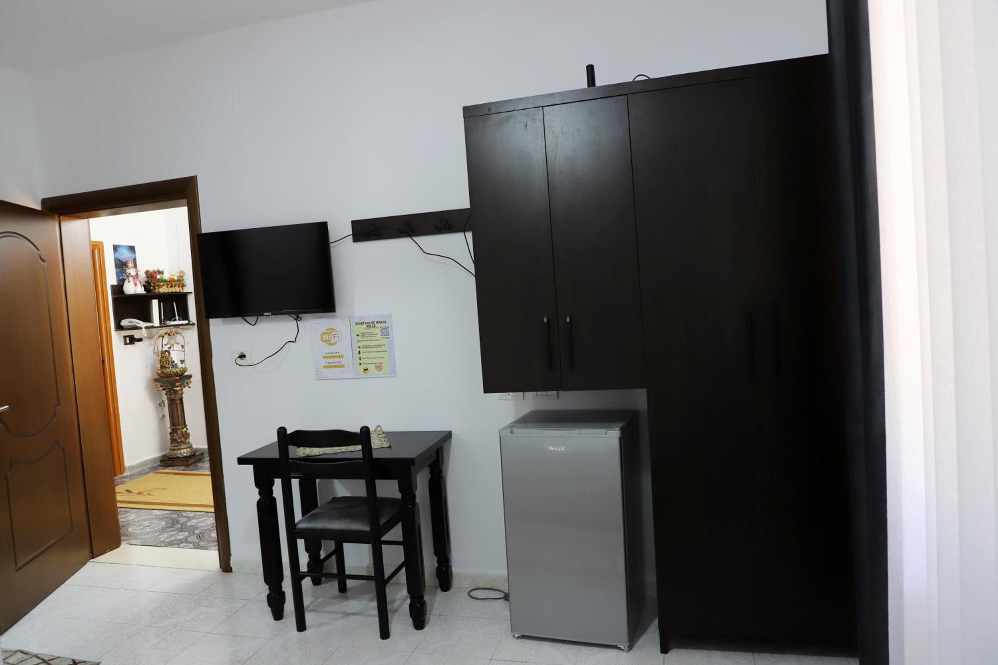 Guest House Marjo Berat Exterior foto
